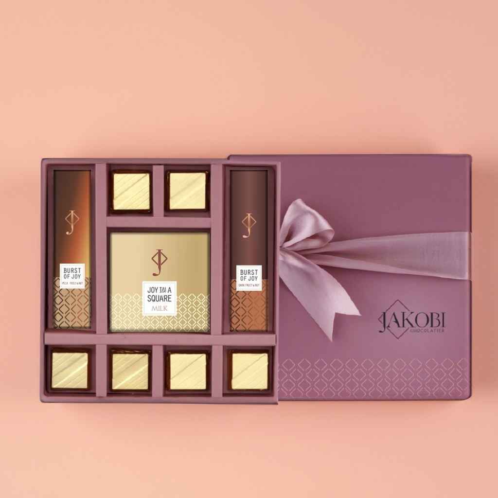 Jakobi Chocolatier - Quadrada Collections