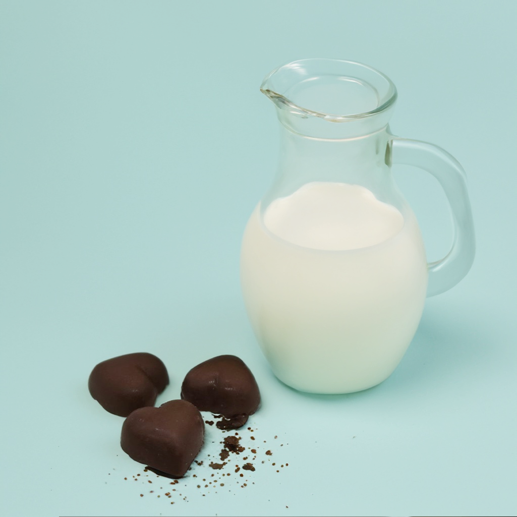 Jakobi Chocolatier - Hearts of Joy Milk